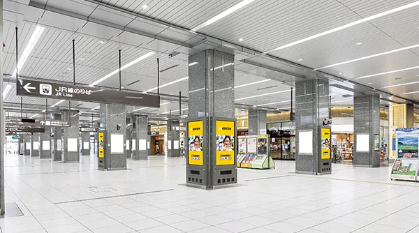 静岡駅コンコースビジョン